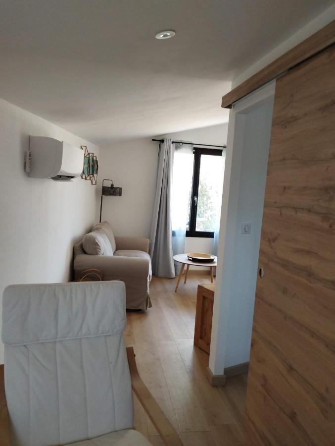 Ferienwohnung L'Atelier Des Reves La Roque-sur-Cèze Exterior foto